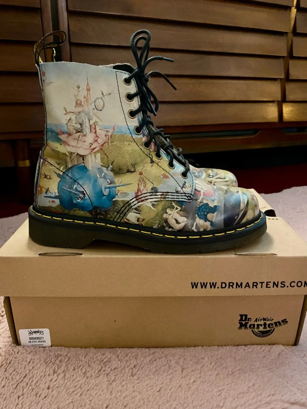 Dr. Martens Pascal Heaven Printed Lace-Up Boots - Rare - Picture 2 of 5